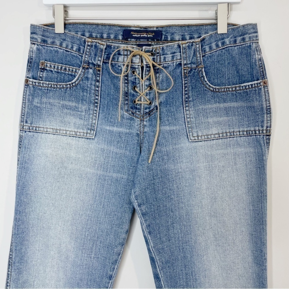 π
Ίabercrombie & Fitch Low Rise Lace Up Cropped Jeans Size 6 - Picture 2 of 6